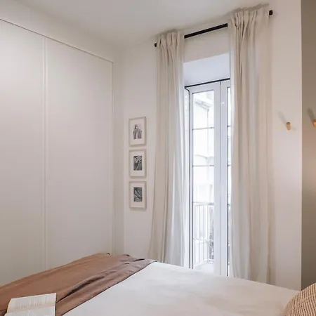 Tempio - 1 Bedroom And Balcony In Arroios