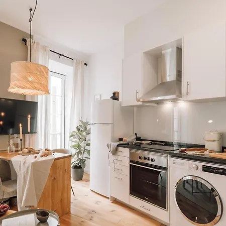 Апартаменты Tempio - 1 Bedroom And Balcony In Arroios